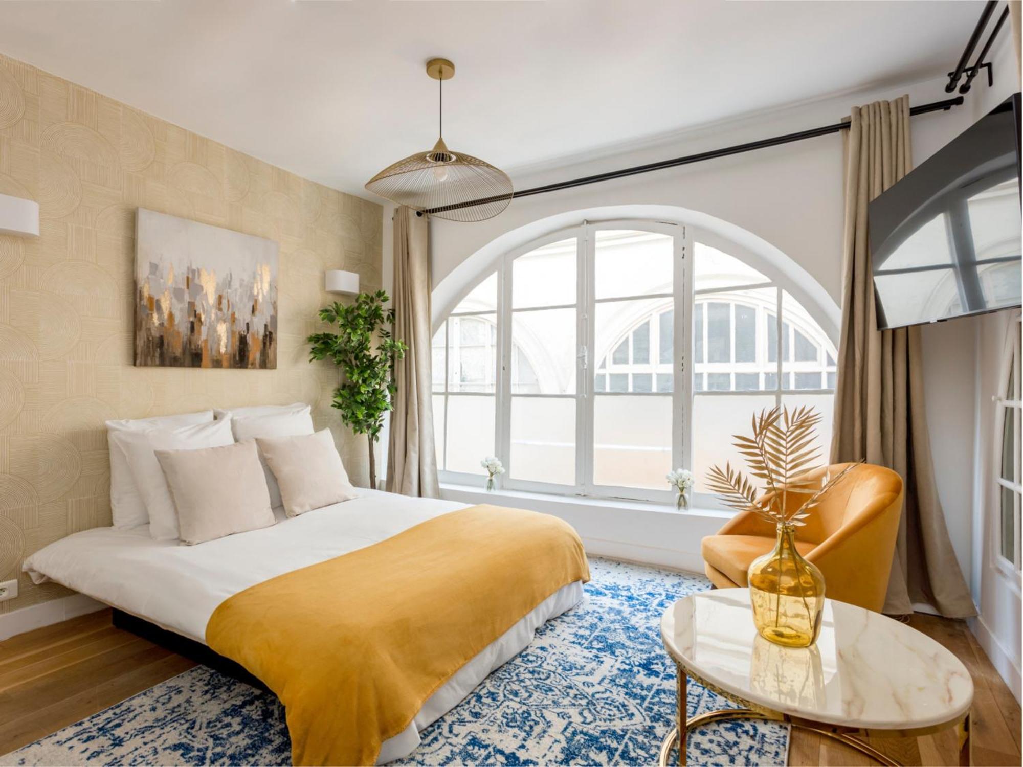 Cozy - Louvre - Dalayrac * Paris